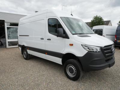 Financial Lease Mercedes-Benz Sprinter 319 CDI 4x4 L2H2 Automaat Airco Cam Nav Haak UNIEK