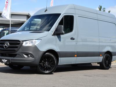 Financial Leas Mercedes-Benz Sprinter 317 1.9 CDI L2H2 RWD PB Edition