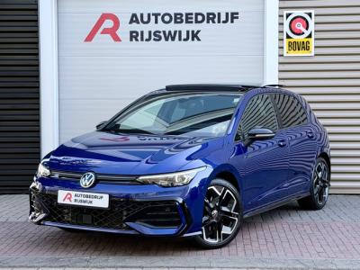 Financial Lease Volkswagen Golf 1.5 eTSI R-Line Edition Pano
