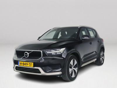 Financial Lease Volvo XC40 T4 Momentum Pro