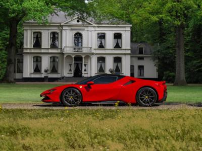 Financial Lease Ferrari SF90 Stradale 4.0 V8