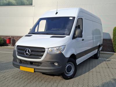 Financial Leas Mercedes-Benz Sprinter 317 L3H2 AUT