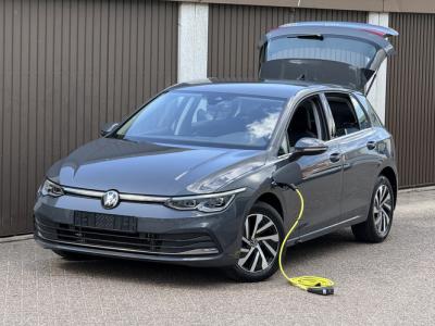 Financial Lease Volkswagen Golf 1.4 eHybrid