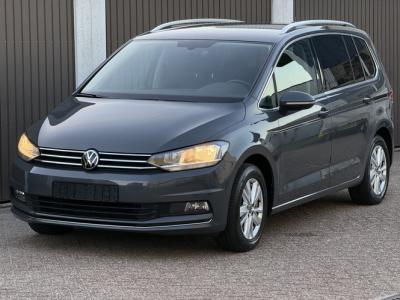Financial Leas Volkswagen Touran 1.5 TSI Highline 7p