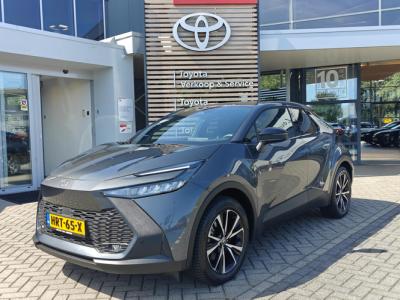 Financial Leas Toyota C-HR 2.0 Plug-in Hybrid 220 Dynamic