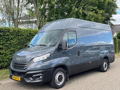 Financial Leas Iveco Daily 35S18 3.0 180PK