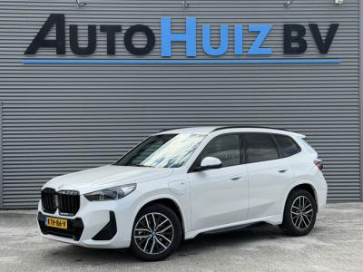 Financial Leas BMW X1 xDrive25e M Sport Keyless Entry Carplay Achteruitrijcamera SOH 100% Stoelverwarming