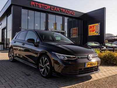 Financial Lease Volkswagen Golf 1.5 eTSI 3 x R-Line
