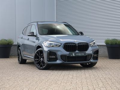 Financial Lease BMW X1 xDrive25e 220pk M-Sport