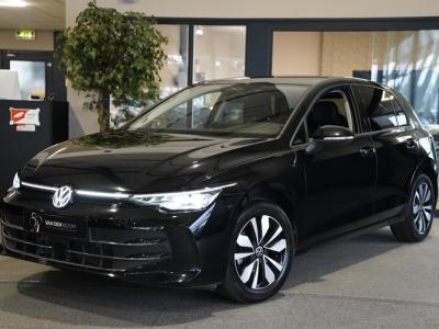 Financial Leas Volkswagen Golf 1.5 eTSI 150PK DSG GOAL Navi Trek Led Cam Pdc Acc
