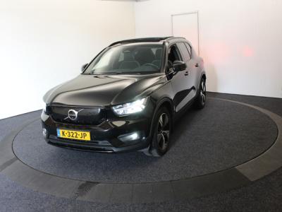 Financial Leas Volvo XC40 Recharge P8 AWD R-Design 360° Cam Pano WarmtepTrekh 408pk Memseats
