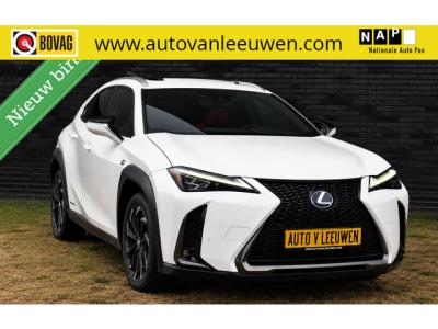 Financial Lease Lexus UX 250h F Sport PANORAMADAK