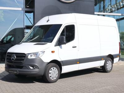 Financial Lease Mercedes-Benz Sprinter 317 L2H2 TREKHAAK BETIMMERING AUT.