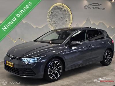 Financial Lease Volkswagen Golf 1.5 TSI Life Panorama