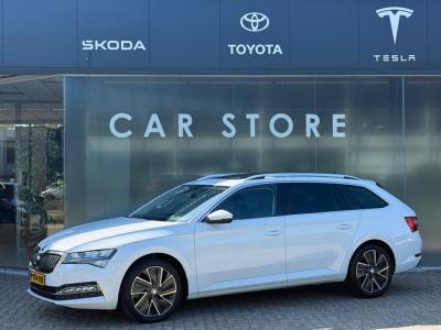 Financial Leas Škoda Superb Combi 1.4 TSI iV Sportline Pano