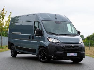 Financial Leas Peugeot Boxer 2.2 BlueHDi 180 L3H2 3.5t