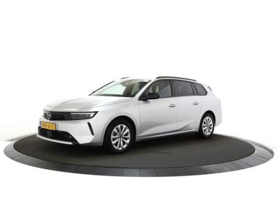 Financial Leas Opel Astra Sports Tourer 1.2 Business Edition Navigatiesysteem Achteruitrijcamera Stoel en stuurverwarming voor AGR Stoel