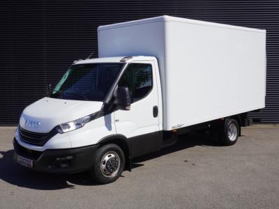 Financial Lease Iveco Daily 35C16 160pk Bakwagen Laadklep Dubbellucht Airco Radio Bluetooth 3-Zits