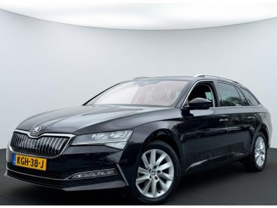 Financial Lease Škoda Superb Combi iV 218PK DSG HYBRID BUSINESS