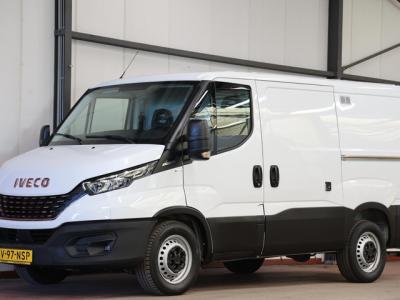Financial Lease Iveco Daily 35S16V 2.3 L1H1 AUTOMAAT 160PK 3500KG TREKVERMOGEN