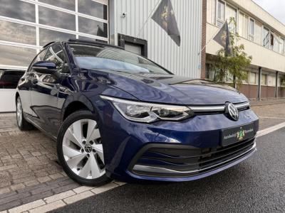 Financial Leas Volkswagen Golf 1.5 eTSI Style AUT LED