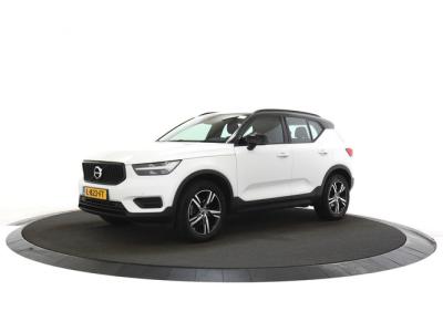 Financial Lease Volvo XC40 1.5 T2 Momentum Core