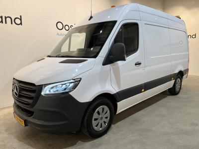 Financial Leas Mercedes-Benz Sprinter 317 CDI L2H2 RWD