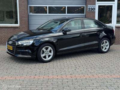 Financial Leas Audi A3 Limousine 30 TFSI Advance AIRCO