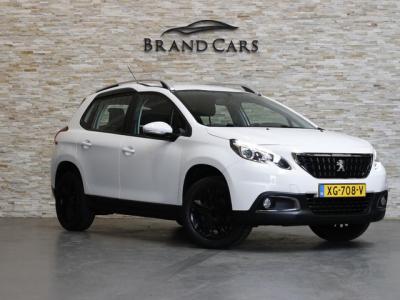 Financial Leas Peugeot 2008 1.2 PureTech Blue Lion