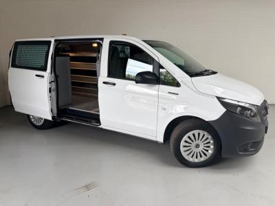 Financial Lease Mercedes-Benz eVito Elektrisch Servicewagen Automaat Lang 66 kWh L2H1 2 Persoons BOTT Inrichting RIJKLAARPRIJS!