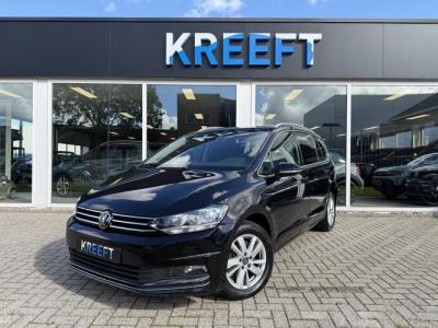 Financial Leas Volkswagen Touran 1.5 TSI Highline 7p