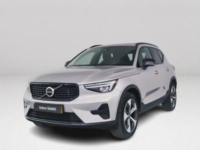Financial Lease Volvo XC40 B4 Plus Dark