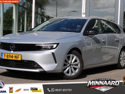 Financial Leas Opel Astra Sports Tourer 1.2 Level 2