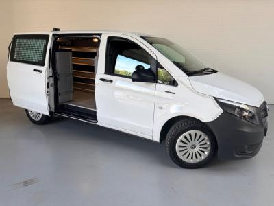 Financial Lease Mercedes-Benz eVito Elektrisch Servicewagen Automaat Lang 66 kWh L2H1 3 Persoons BOTT Inrichting RIJKLAARPRIJS!