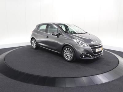 Financial Lease Peugeot 208 PureTech 82 Blue Lease Allure