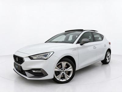 Financial Leas SEAT Leon 1.4 TSI eHybrid PHEV FR PANO VIRTUAL SFEER CAM