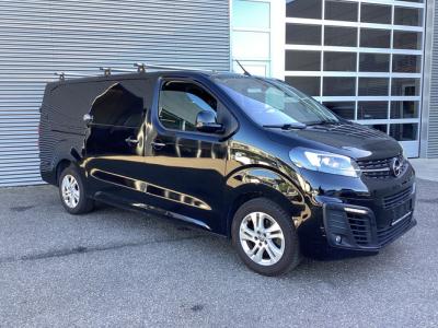 Financial Leas Opel Vivaro 2.0 HDi 145 pk L3 Aut. Xenon
