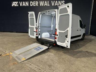 Financial Leas Renault Master 2.3 dCi 150pk L2H2 Euro6 Airco