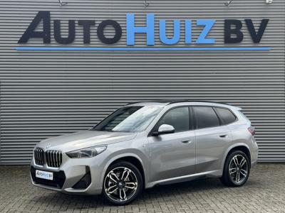 Financial Lease BMW X1 sDrive20i M Sport Premium Pakket Panoramadak Trekhaak Achteruitrijcamera Stoelverwarming Keyless Entry Carplay