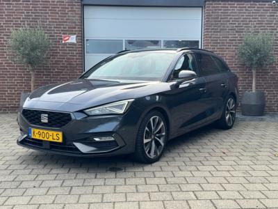 Financial Leas SEAT Leon Sportstourer 1.5 eTSI FR Launch Edition