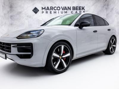 Financial Leas Porsche Cayenne Coupé 3.0 S E-Hybrid 520 PK