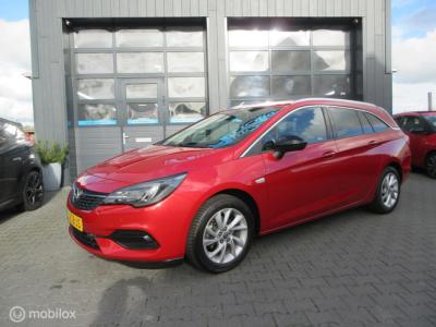 Financial Lease Opel Astra Sports Tourer 1.2 Business Edition 74dkm! Luxe! Camera Stoel+Stuur verwarming Trekhaak