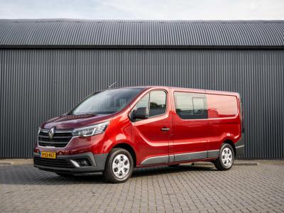 Financial Leas Renault Trafic 2.0 dCi 150 L2H1