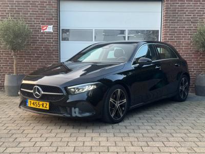 Financial Leas Mercedes-Benz A-Klasse 180 Luxury Line
