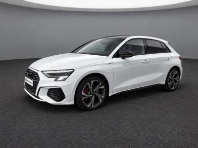 Financial Leas Audi A3 Sportback 45 TFSI e 245pk S edition Competition