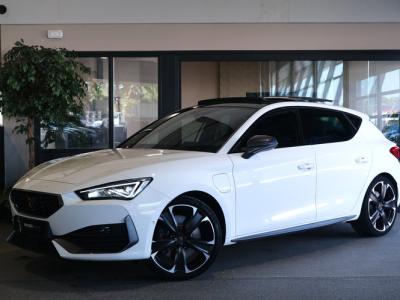 Financial Lease CUPRA Leon 1.4 e-Hybrid VZ 245PK Pano Led Cam Navi Virtual ACC Sfeerverlichting