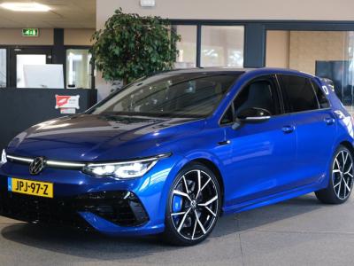 Financial Leas Volkswagen Golf 8 2.0 TSI R 4Motion PERFORMANCE Akra Led Cam Hud Acc