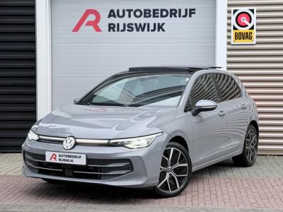 Financial Leas Volkswagen Golf 1.5 eTSI Pano
