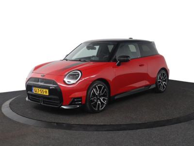 Financial Leas MINI Cooper E John Cooper Works XL 40.7 kWh