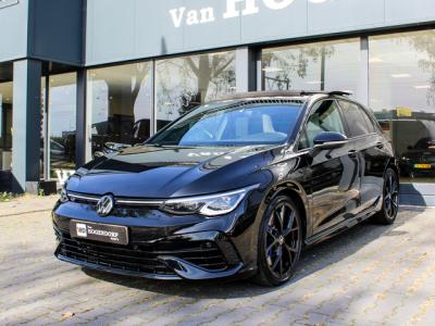 Financial Leas Volkswagen Golf 2.0 TSI R 4Motion PANO H&K MATRIX AKRAPOVIC